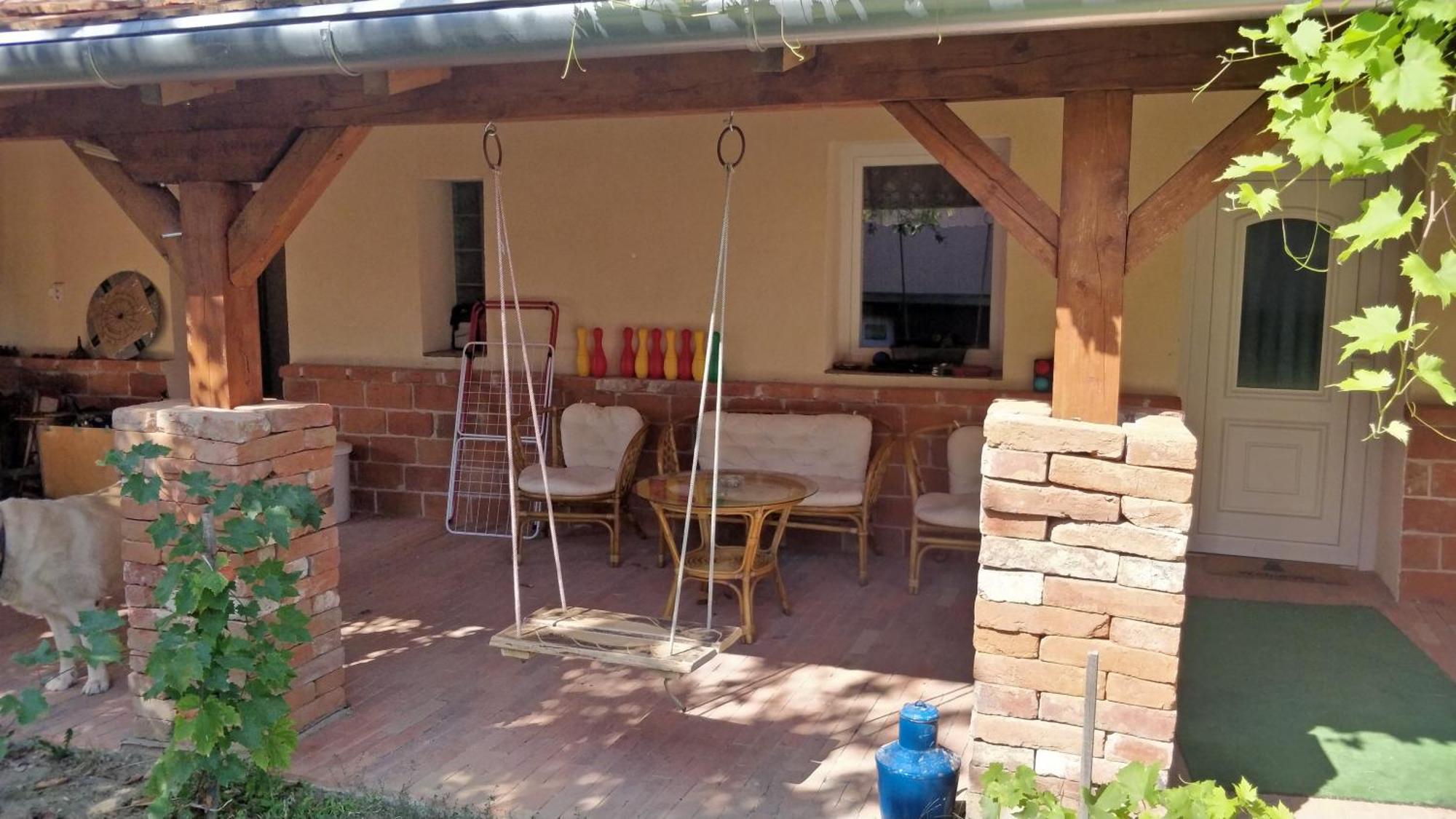 Oereghaz Vendeghaz Apartment Lakhegy Bagian luar foto